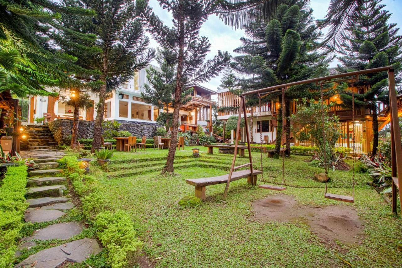 Kalana Resort Puncak Exterior photo
